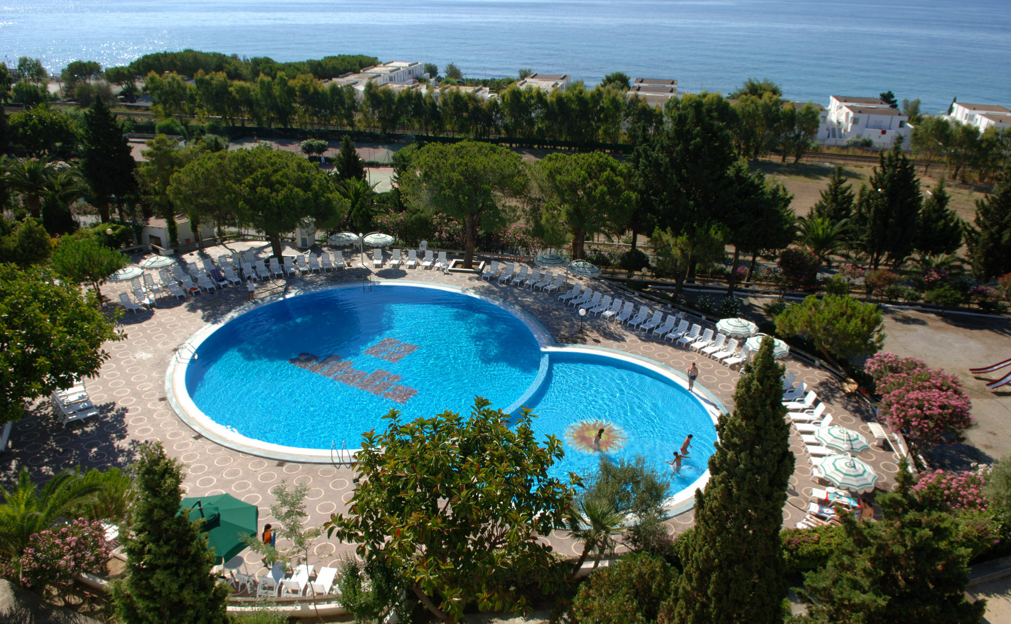 Hotel Villaggio Club Altalia Residence Brancaleone Exteriör bild
